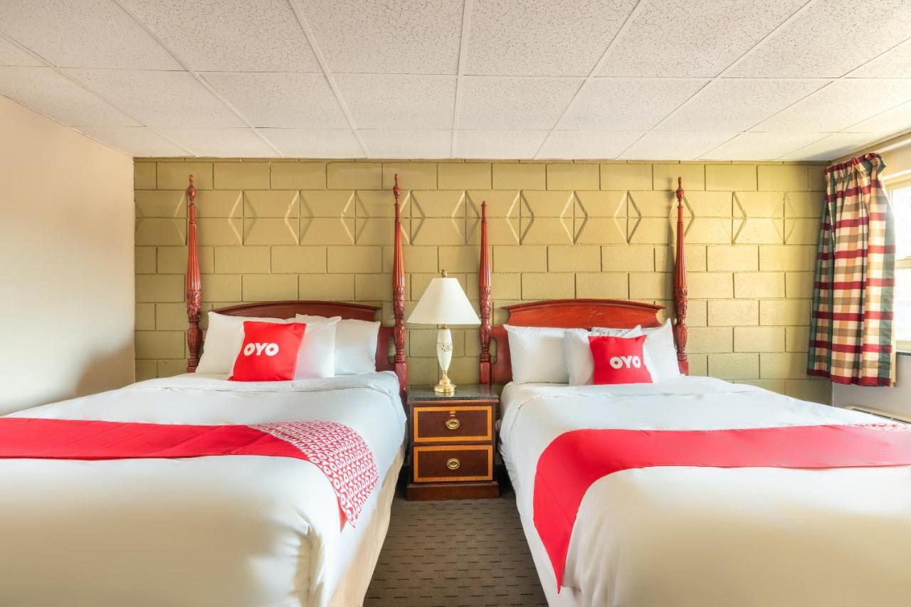 Oyo Hotel Malden Ma Broadway 외부 사진