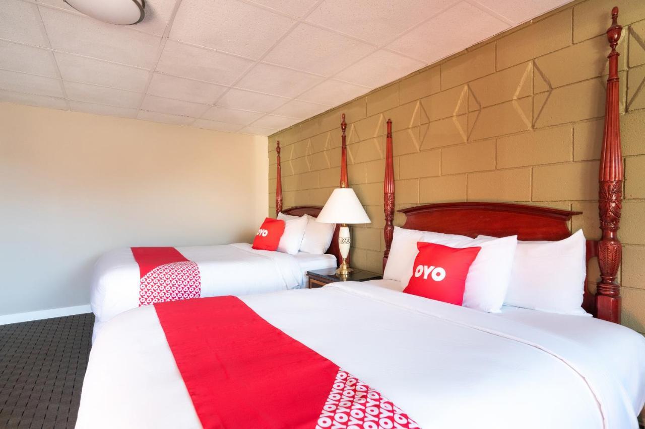 Oyo Hotel Malden Ma Broadway 외부 사진