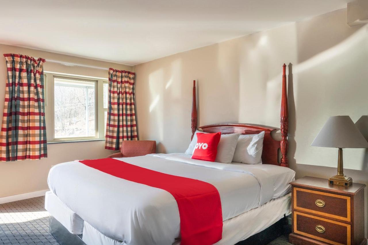 Oyo Hotel Malden Ma Broadway 외부 사진