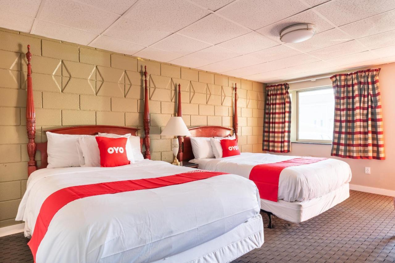 Oyo Hotel Malden Ma Broadway 외부 사진
